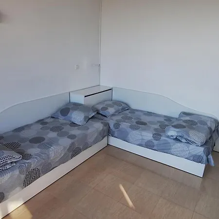 Mira Bay 2 Apartment *
